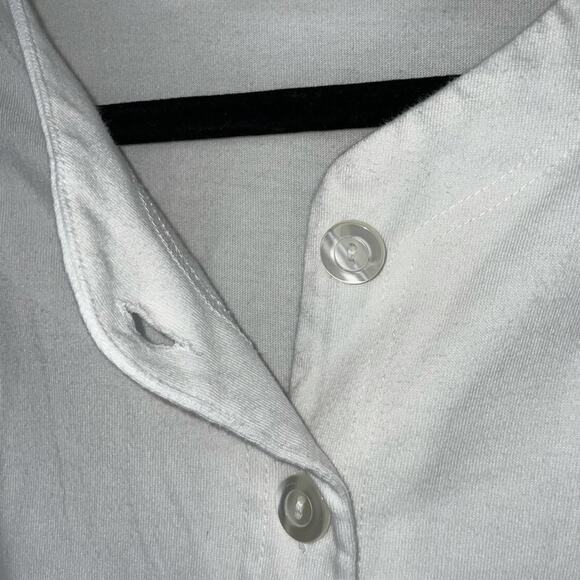 Parisian Works Top Petite Button Up Short Sleeved - Picture 5 of 7